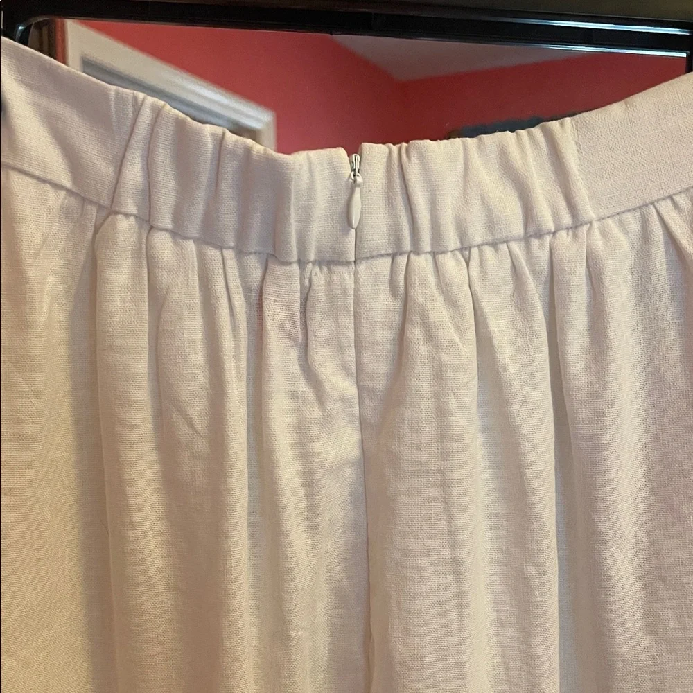 Elegant White Linen Women's Skirt - Picture 7 of 8
